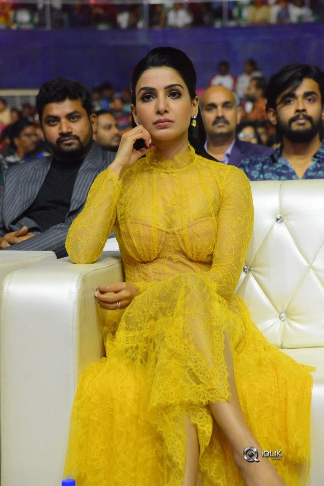 Samantha-At-Zee-Cine-Awards